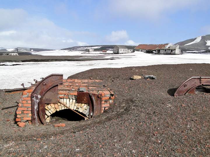 old whaling station, Deception Island