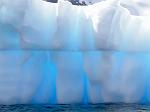 Pl�neau Bay, deep blue ice