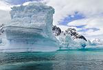 ice sculpture, Pl�neau Bay