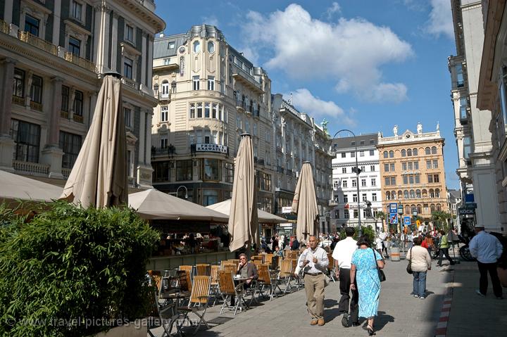 outdoor cafe and shops on the Graben