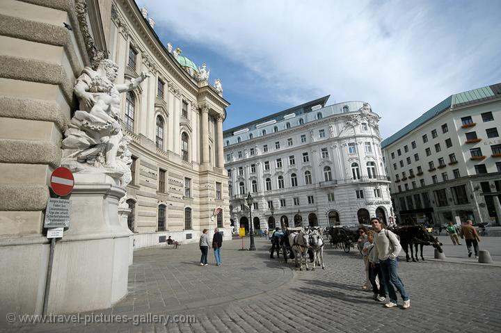 Pictures of Austria - Vienna - Michaeler Platz, Michaels Square