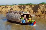 Sampan houseboat on Sangker River, boat trip from Battambang to Tonle Sap