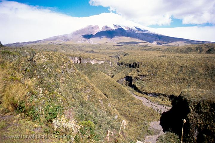 Cotopaxi volcano (5,897 m)