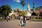 Catedral Metropolitana, Plaza de La Independencia