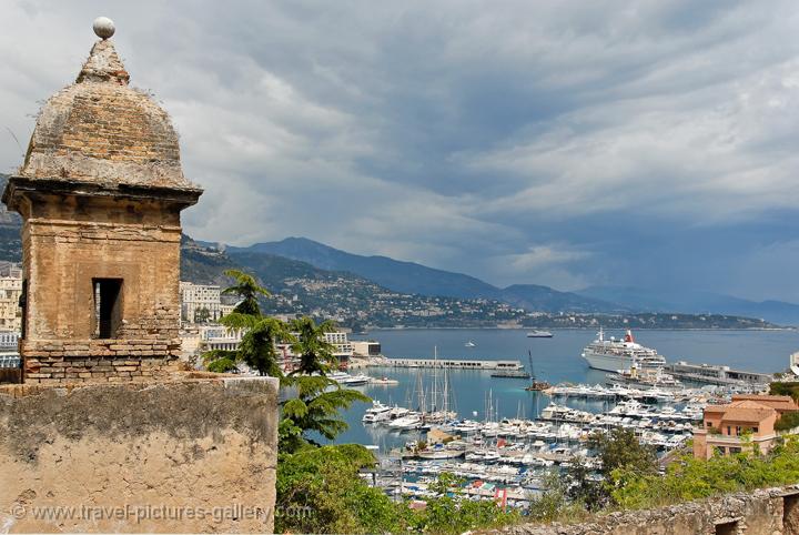 Monaco, Fort Antoine and port