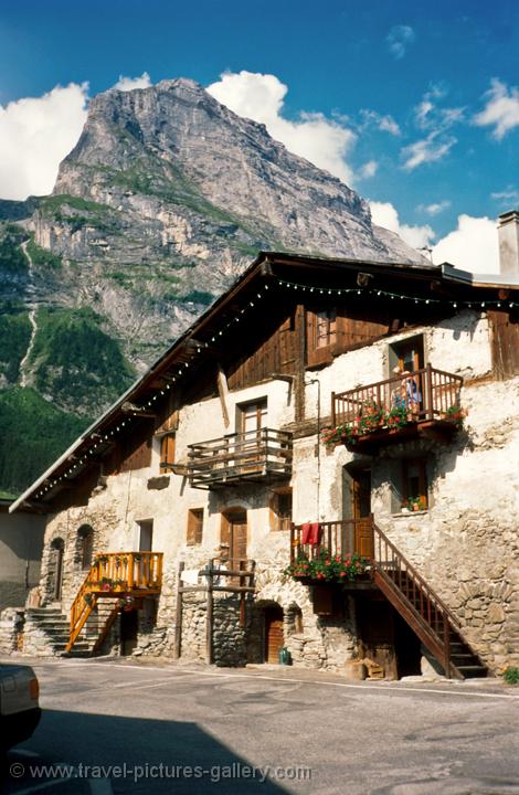 traditional alpine house, Vanoise N.P.