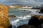 Grotta, the rocky beach at Hora