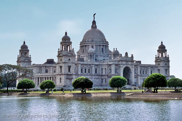 the Victoria Memorial Hall