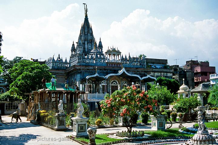 the Pareshnath Jain Temple