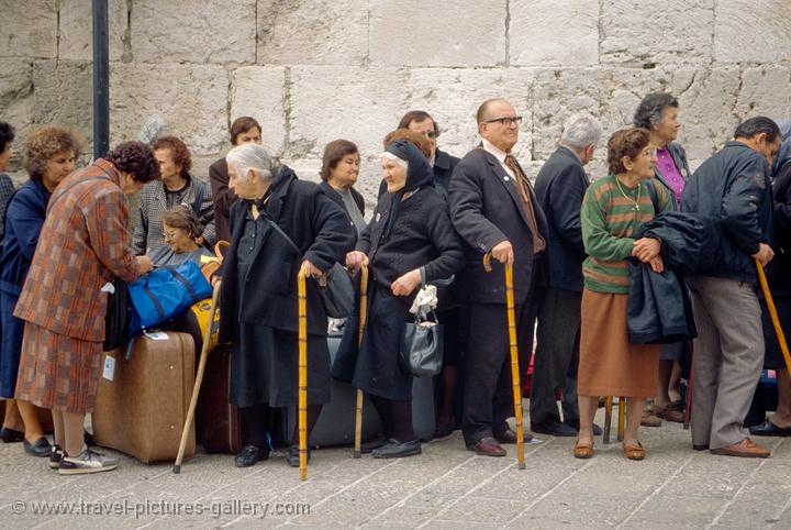 a group of pilgrims from eastern europe