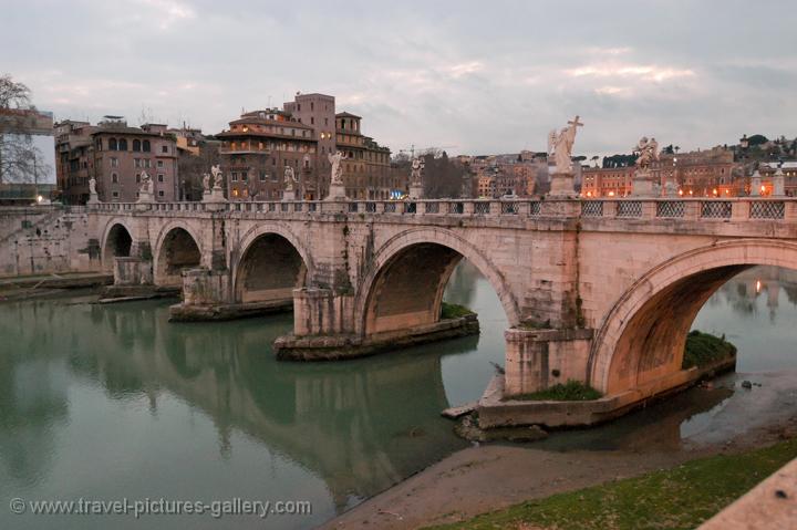 bridge over the Tiber River