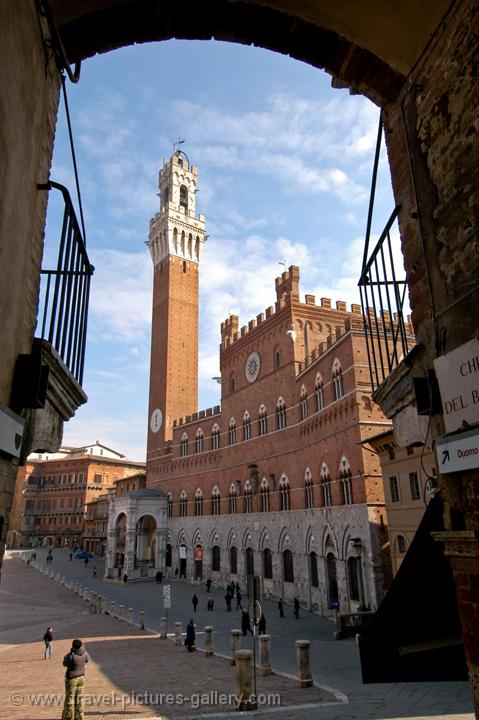 the Palazzo Pubblico, Torre del Mangia