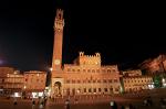 Palazzo Publico, Piazza del Campo at night