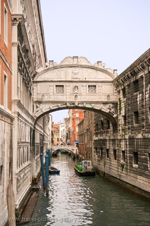 the Bridge of Sighs, Ponte dei Suspiri