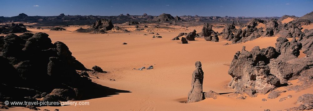 Libya - Jebel Acacus, rock desert landscape