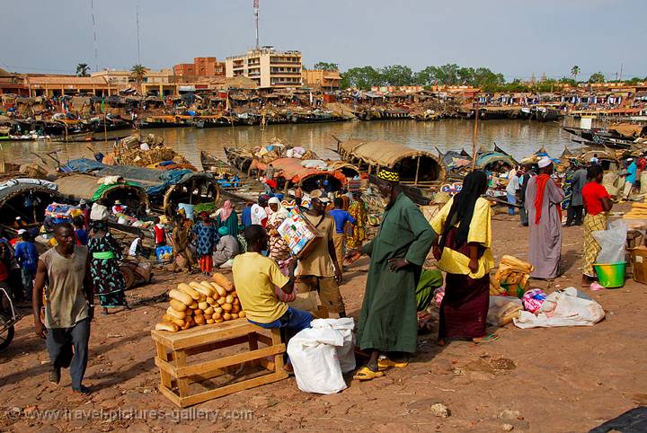 Pictures Of Mali Mopti 0043 Selling French Bread