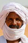 a bedouin man and his turban