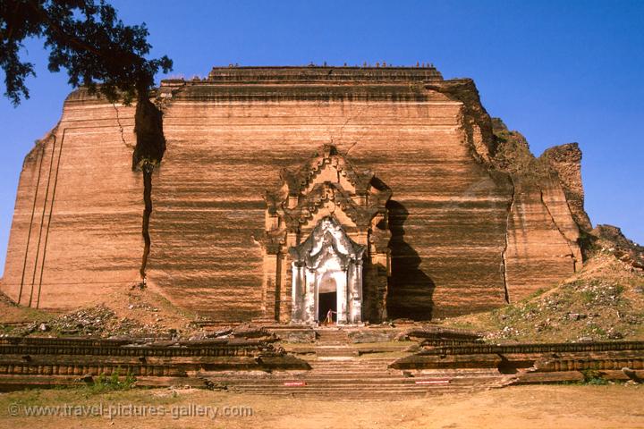 Mingun Paya, at the ancient city of Mingun