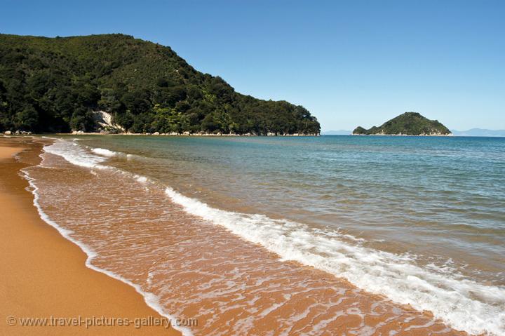 unspoilt beaches, Abel Tasman National Park