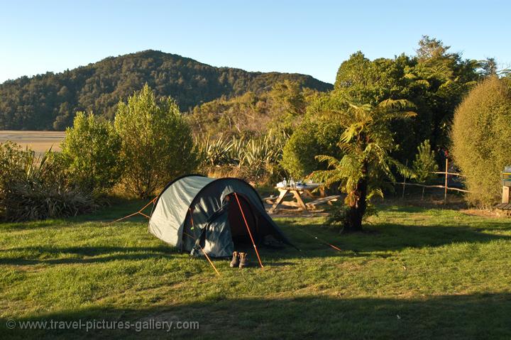 camping along the Abel Tasman Coastal Track