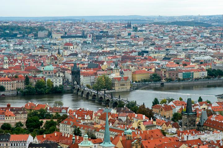 Pictures of the Czech Republic - Prague - Charles Bridge, the Moldova (Moldau) River and the city from St. Vitus Cathedral