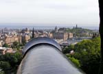 Pictures of Scotland - Edinburgh - view over the city over a cannon barrel