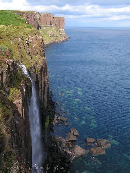 Pictures of Scotland - Highlands - Isle of Skye, Kilt Rock
