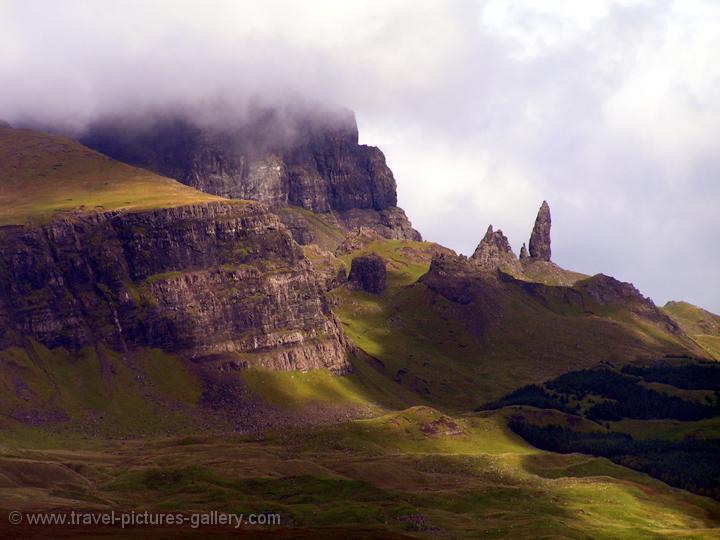 Pictures of Scotland - Highlands - Isle of Skye, Old Man of Storr