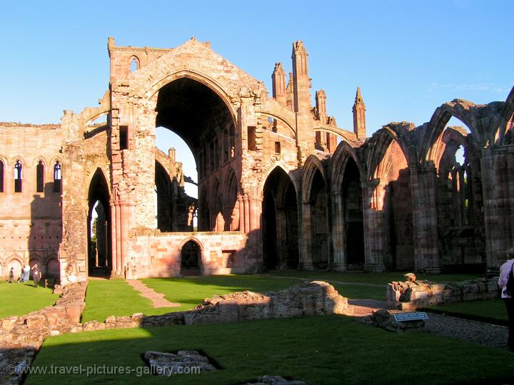 Pictures of Scotland - Highlands - Melrose Abbey