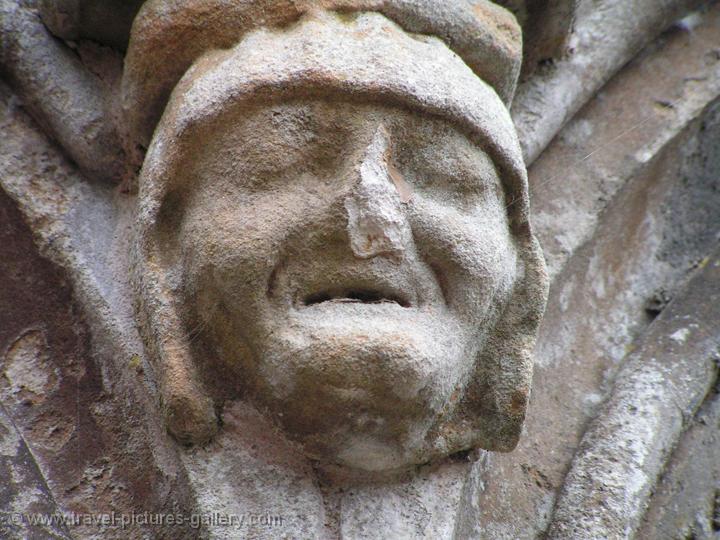 Pictures of Scotland - Highlands - Jedburg Abbey, weathered stone face