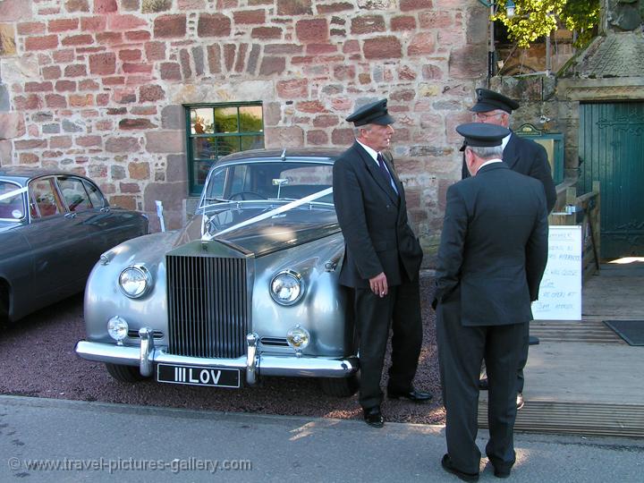 wedding at Rosslyn Chapel