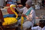 flower garland seller