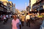 busy traffic in downtown Madurai