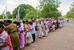 people queuing at the Sri Maha Boddhi temple