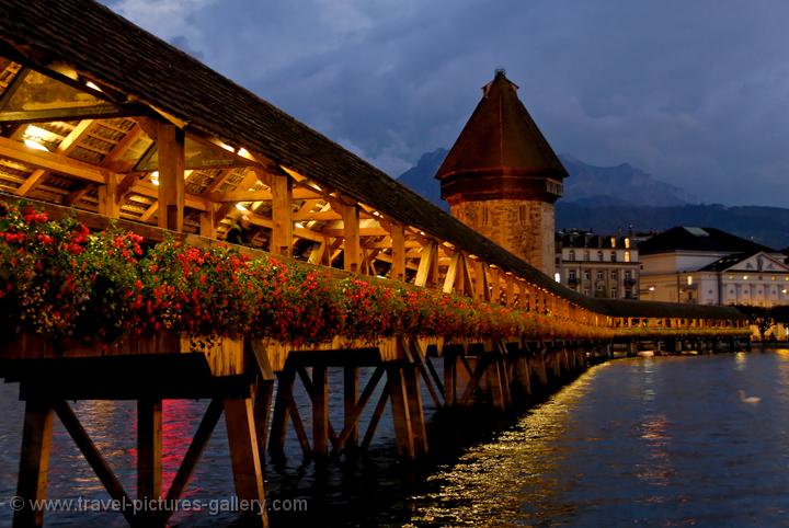 Lucerne, (Luzern), Kapellbrcke, Chapel Bridge at night