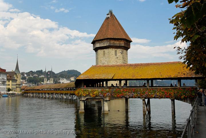 Lucerne, (Luzern), Kapellbrcke, Chapel Bridge