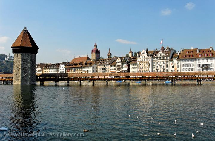 Lucerne, (Luzern), Kapellbrcke, Chapel Bridge