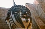large sitting Buddha, Phra Achana, Wat Si Chum