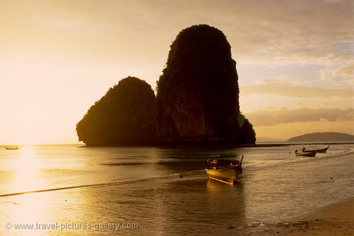 sunset Ao Nang Beach, Krabi