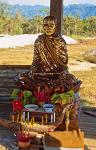 Buddhist shrine at Three Pagoda Pass