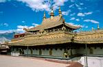 the gilded roof of the Jokhang Temple