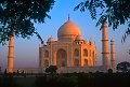 http://www.travel-pictures-gallery.com/pagenorthindia.html