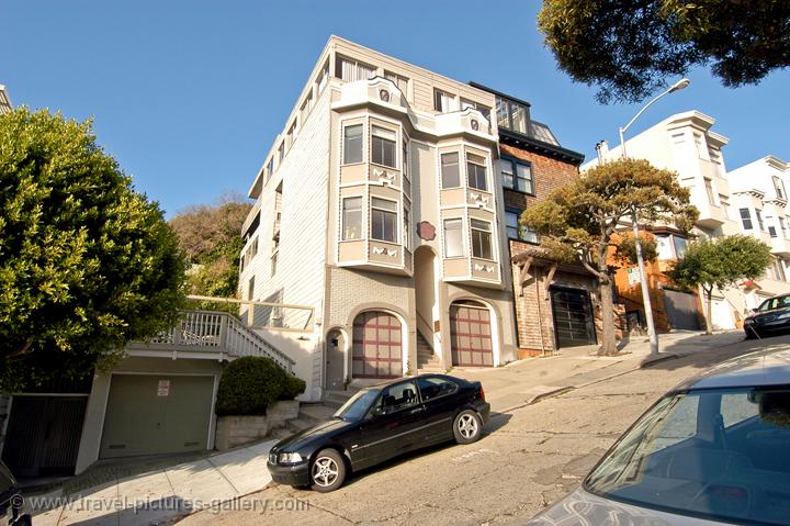 steep streets, Pacific Heights