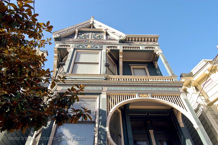 pretty Victorian house near Alamo Square