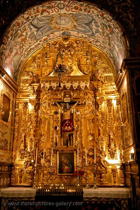 altar in the Cathedral by Diego de Siloe