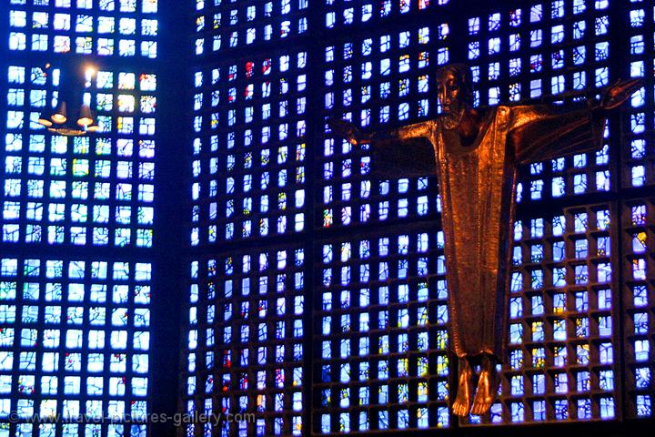 inside the Kaiser Wilhelm Gedchtniskirche (memorial church)