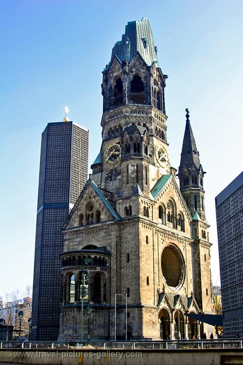 Kaiser Wilhelm Gedchtniskirche (memorial church)