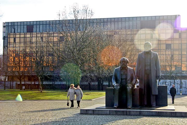 Marx and Engels statue
