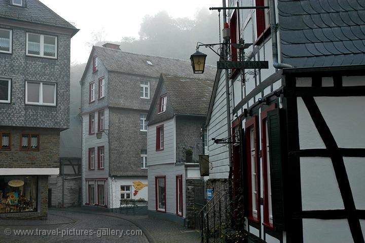 misty morning views