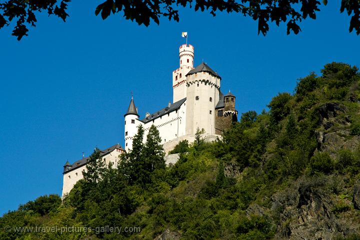 the Philippsburg castle in Braubach